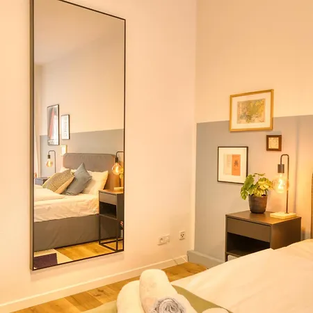 Apartment Fullhouse Premium H11